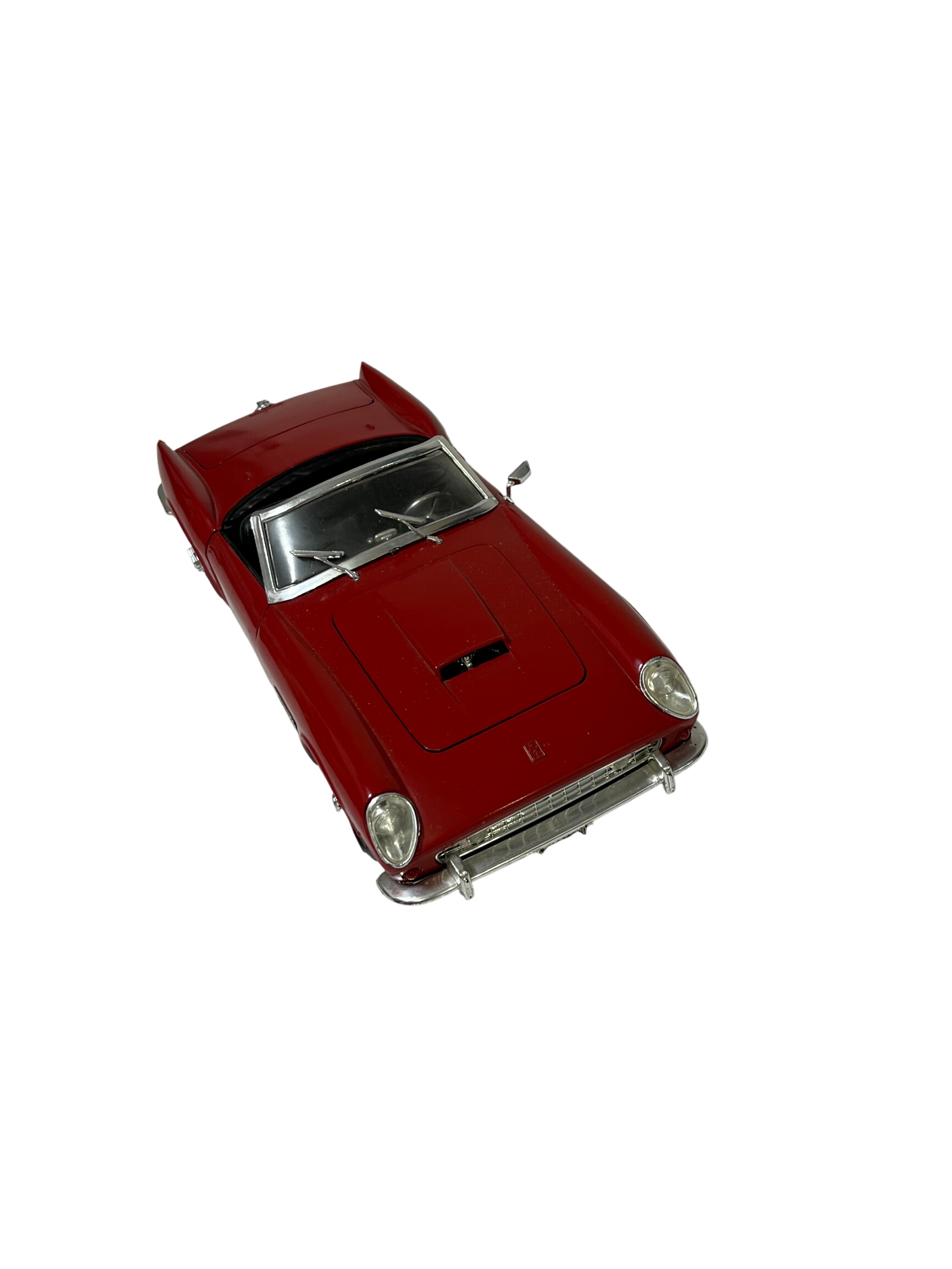 Voiture de collection "Ferrari" (TG21) Très bon état -  reconditionné disponible sur Label Emmaüs